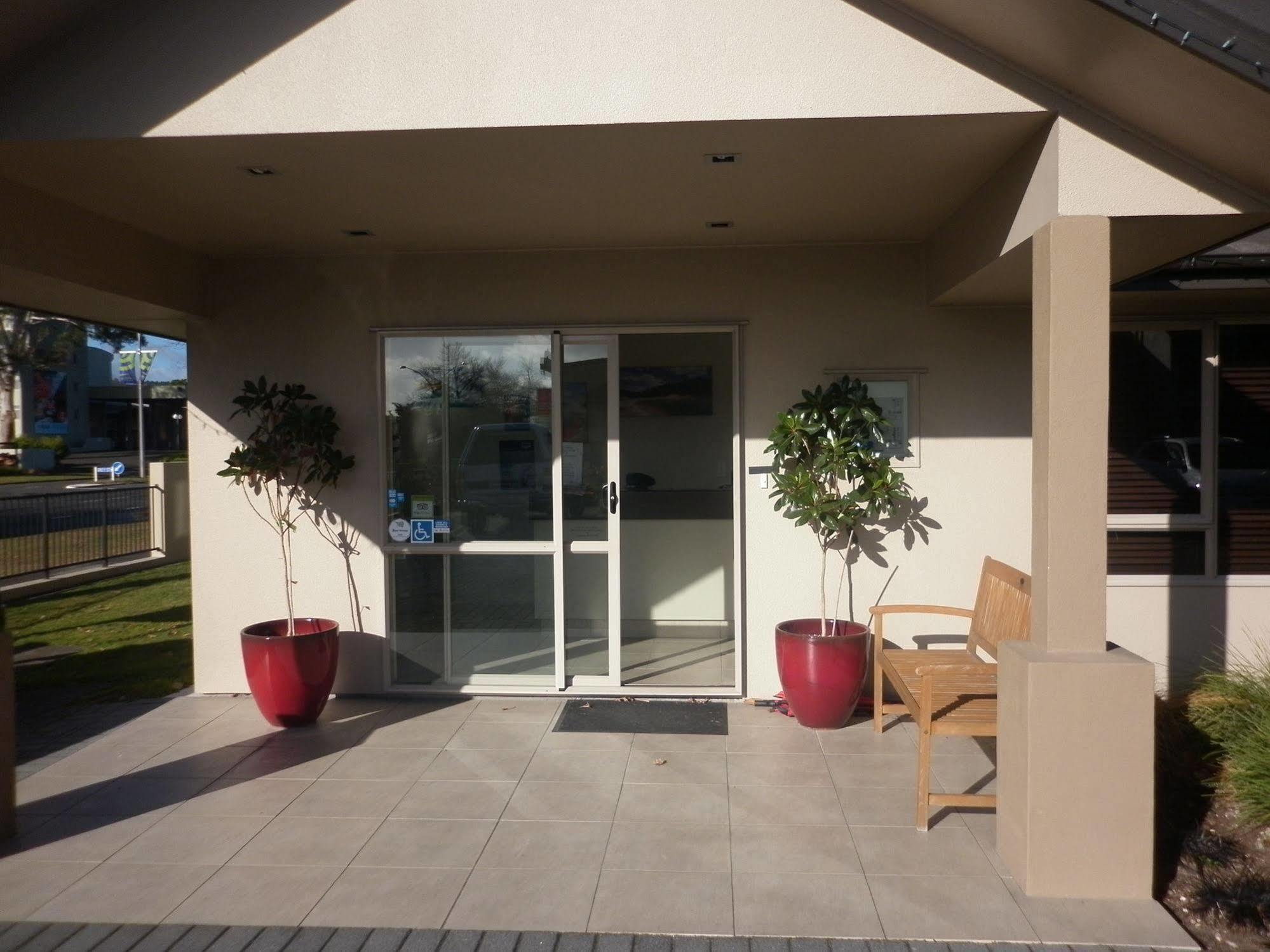 Executive On Fenton Motel Rotorua Exterior foto